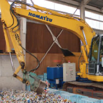 KOMATSU PC138US